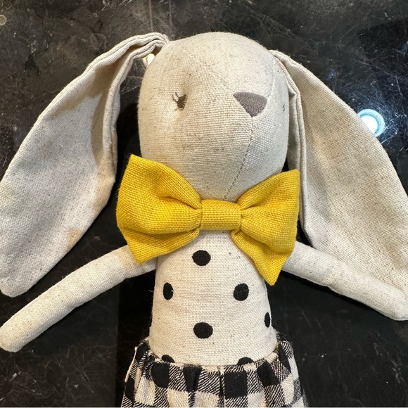 Alimrose Baby Boy Bunny Plush Linen - Picture 4 of 5